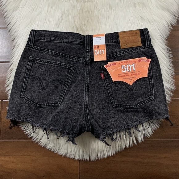 Levi's Size 29 Fun Night Black Distressed‎ 501 Denim Jean Shorts - Picture 6 of 8